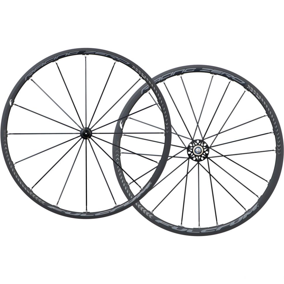 Roues fulcrum best sale racing 0 carbon